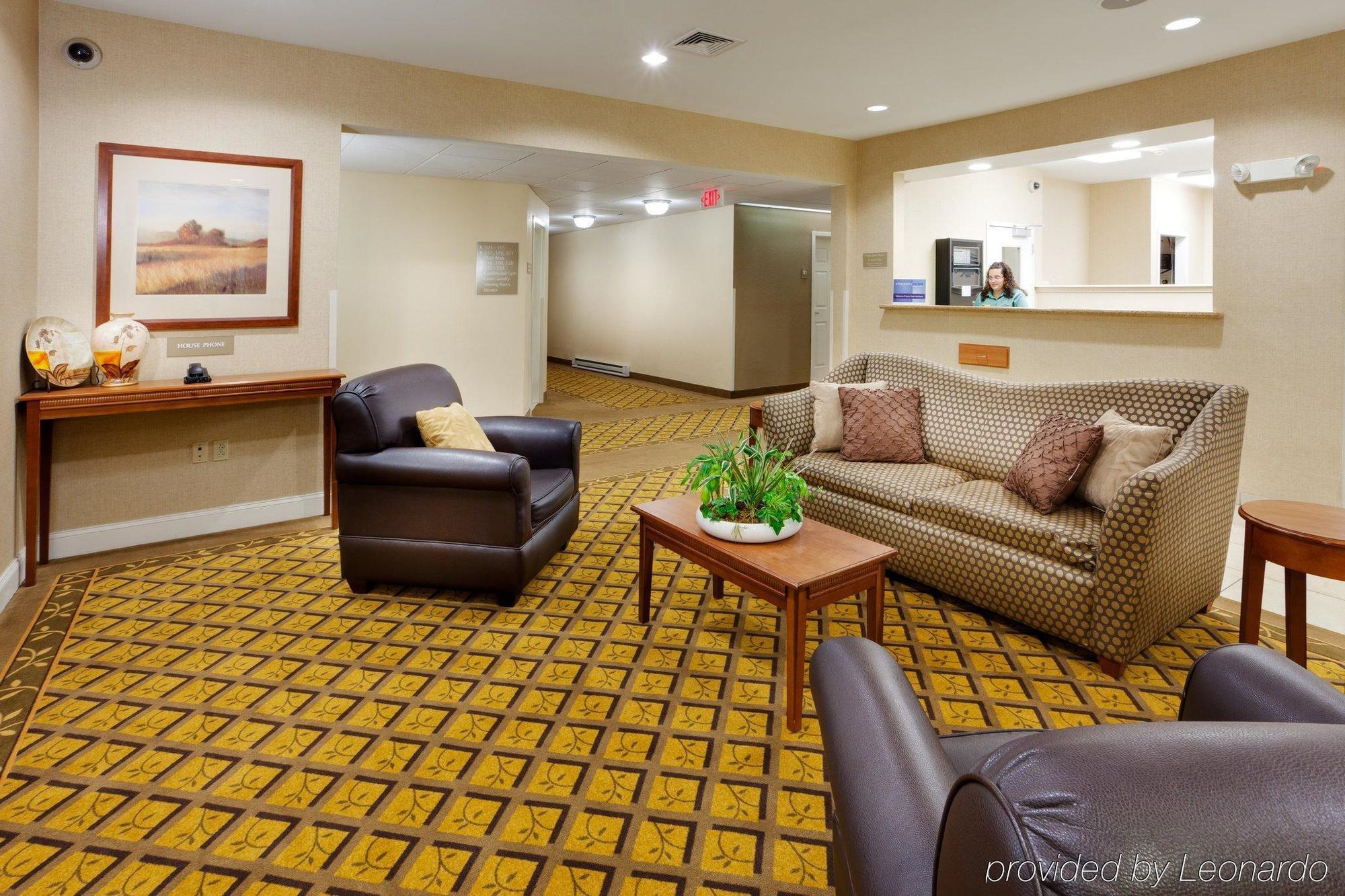 Candlewood By Ihg Hotel
