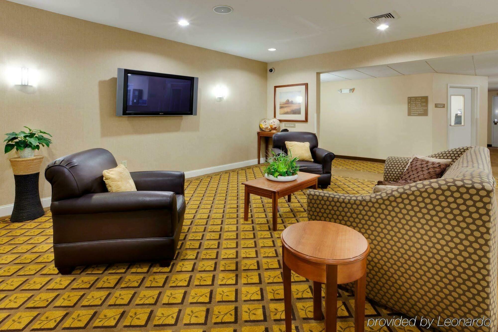 Hotel Candlewood By Ihg 2*